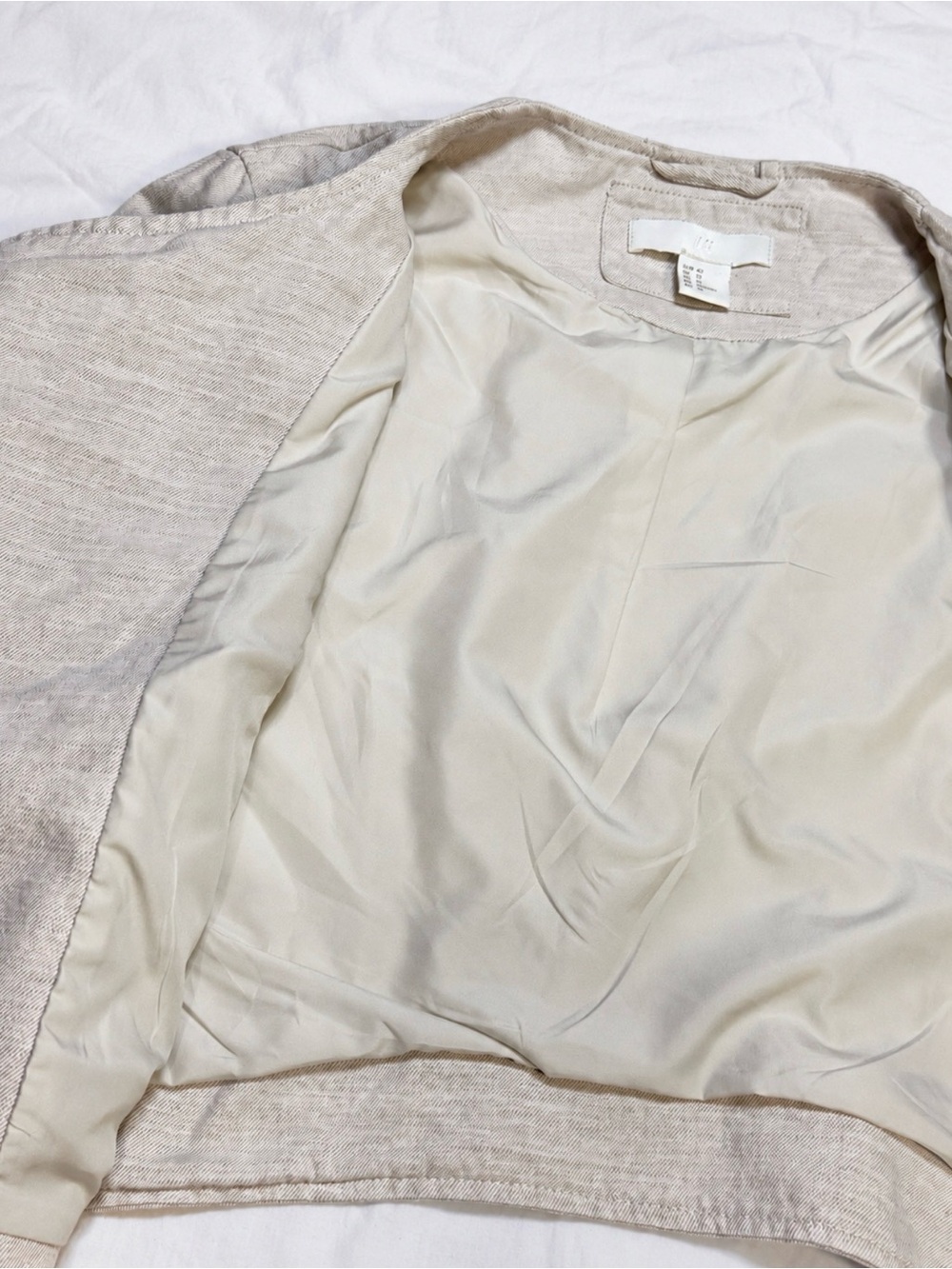 H&M Cropped Moto Jacket Beige Ivory Asymmetrical Zip Size 10 - Picture 3 of 6